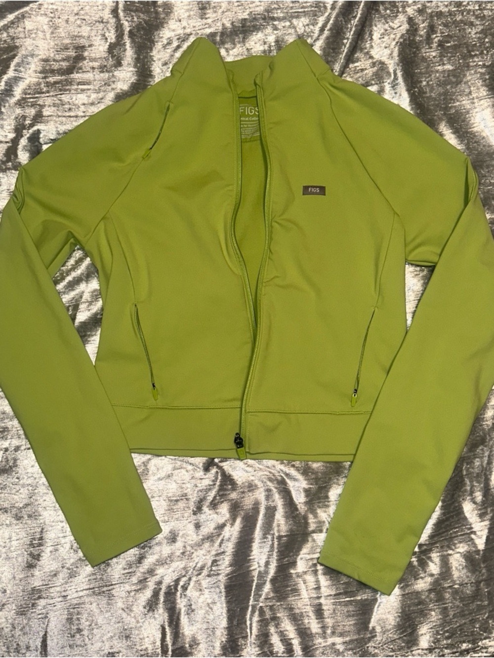 Figs Matcha On-Shift ContourKnit Cropped Jacket- Matcha